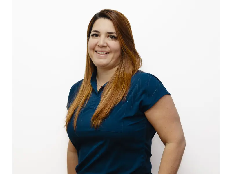 Dra. Natalia Gutiérrez Sandoval, Directora Médica · Neurología y Neurocirugía en Hospital Veterinario Intensivet